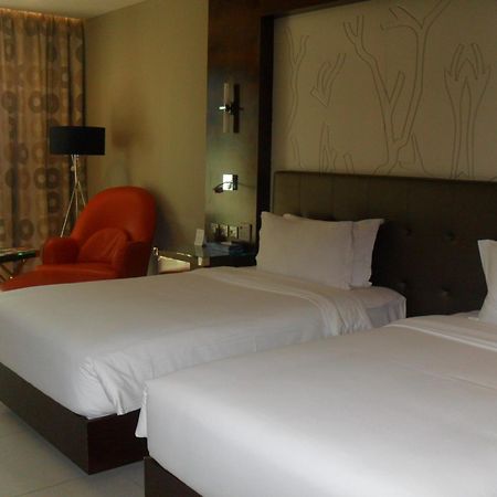 Harbour View Suites Dar es Salaam Exterior photo