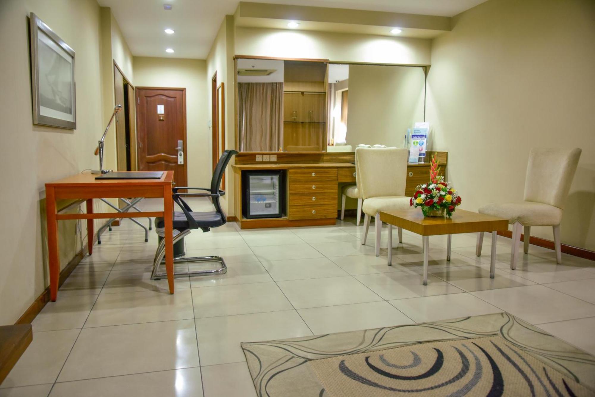 Harbour View Suites Dar es Salaam Exterior photo